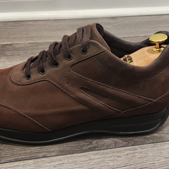 Men's 11.5 Tod's Sneakers in Suede - Picture 2 of 3